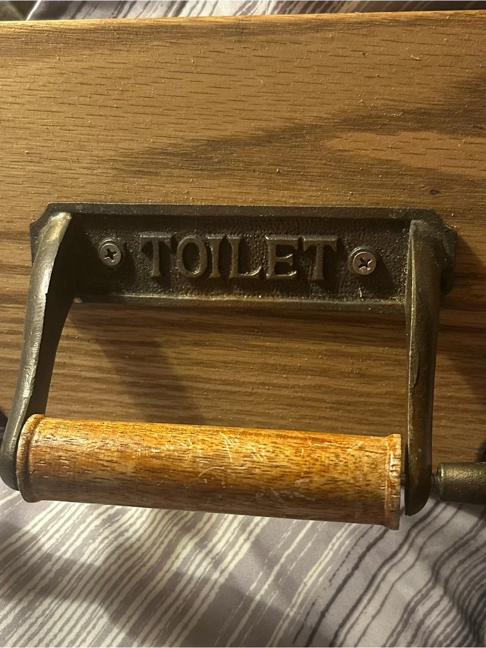 HandcraftedVintage-Style Wood Toilet Paper Holder with 'TOILET' Metal Accents